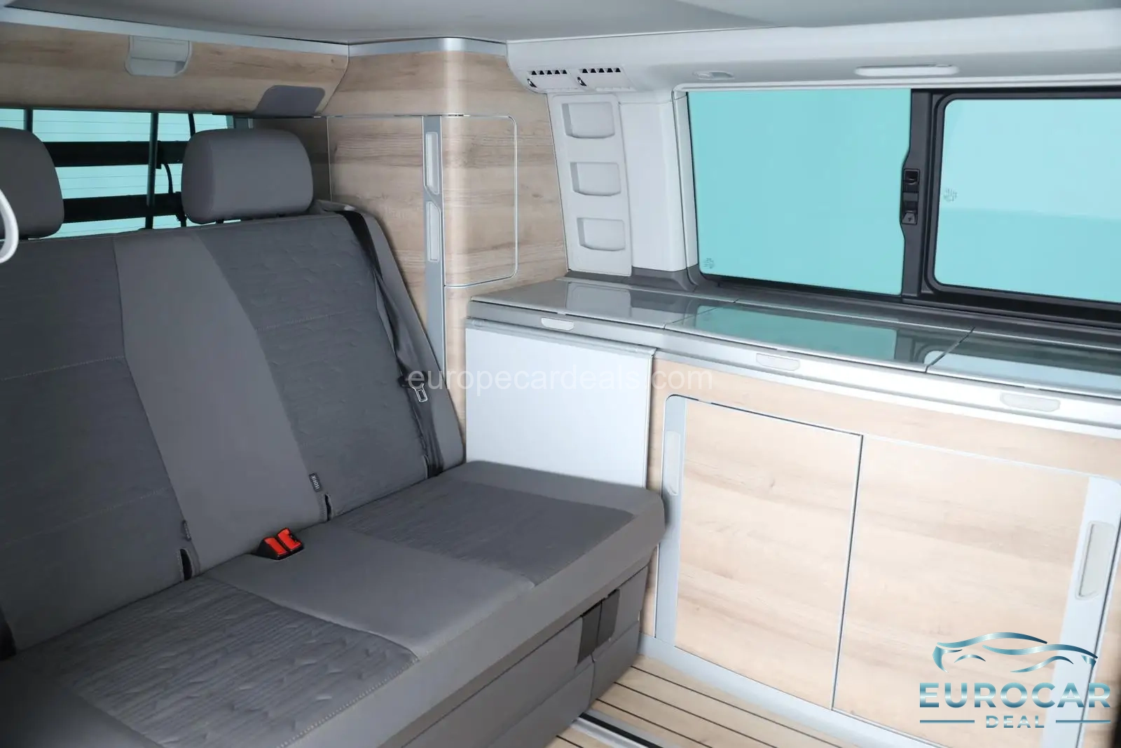 Volkswagen T6 California