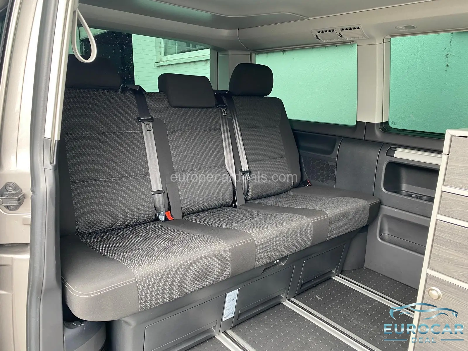 Volkswagen T6 California