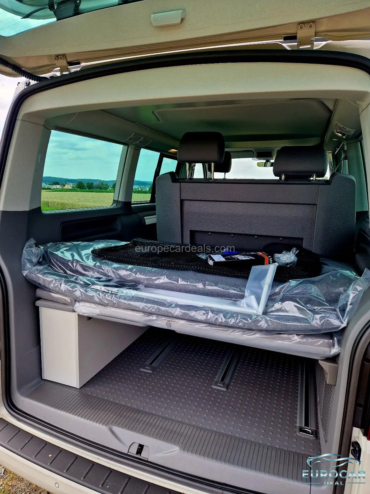 Volkswagen T6 California