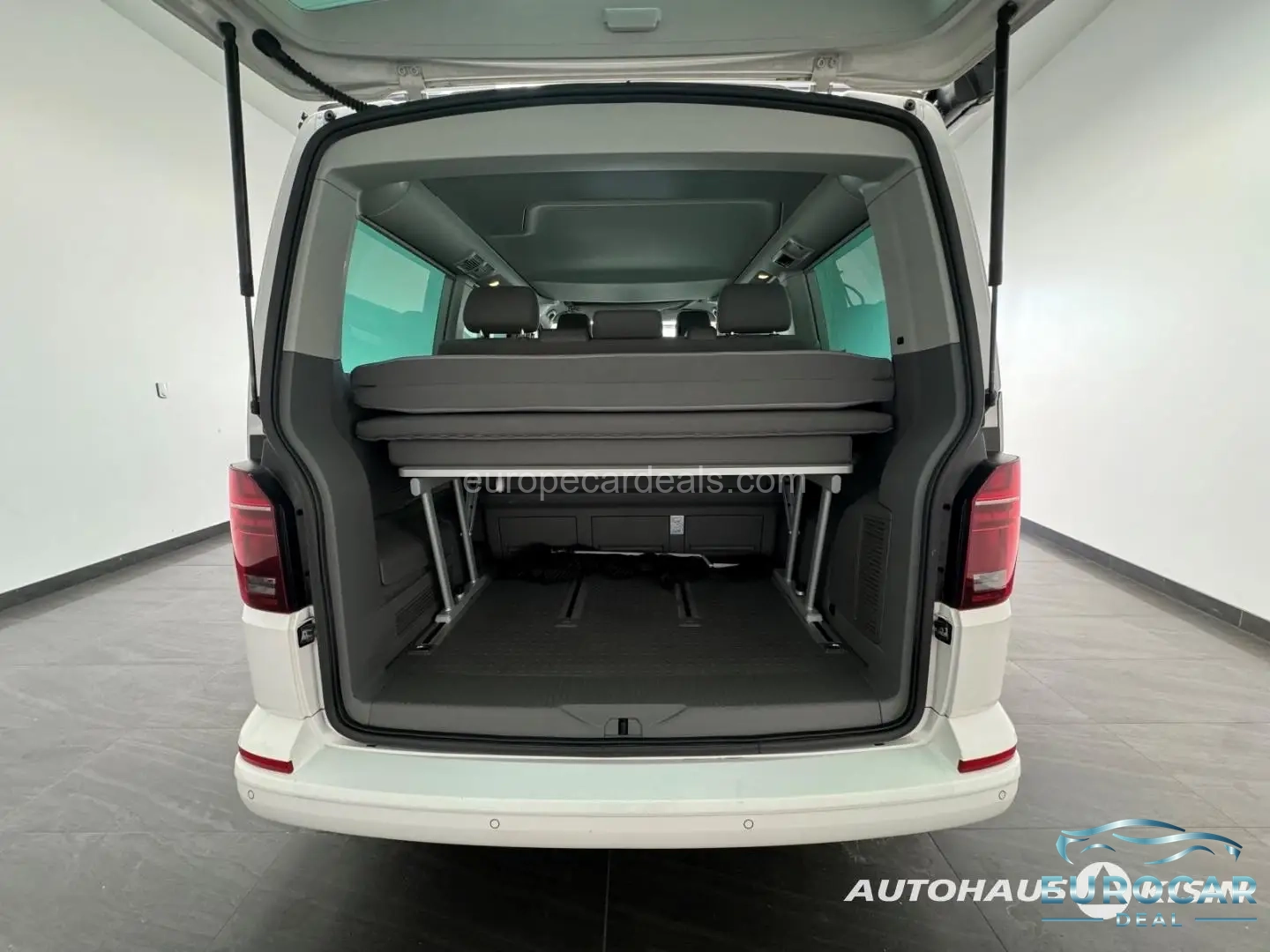 Volkswagen T6 California