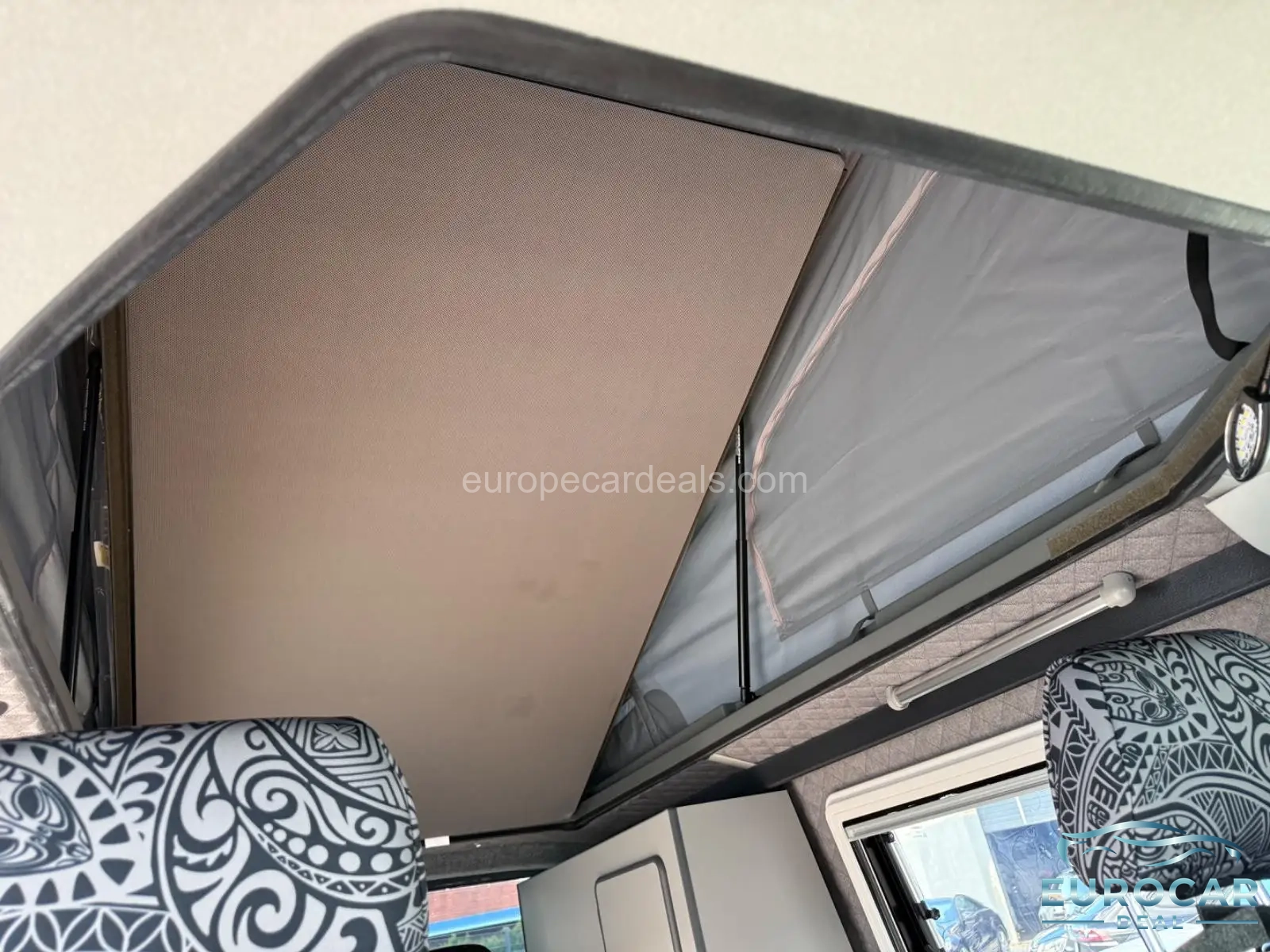 Volkswagen T6 California