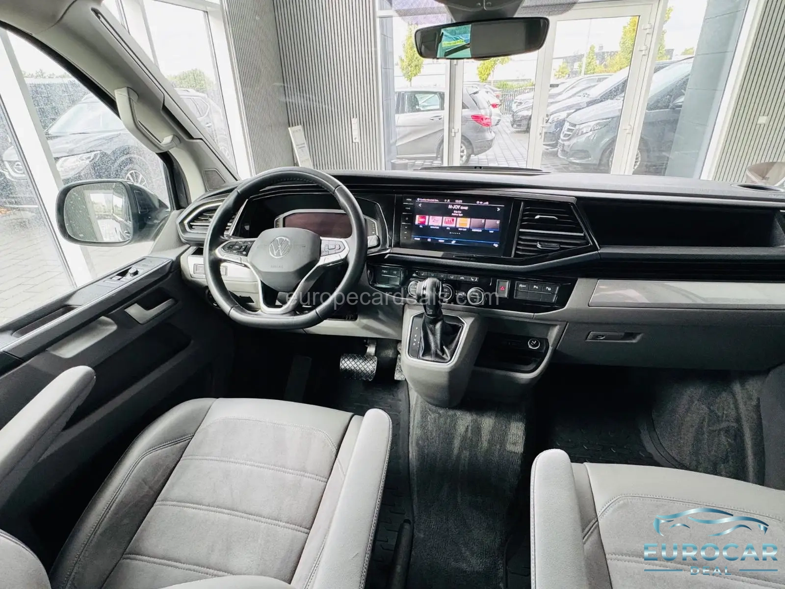 Volkswagen T6 California