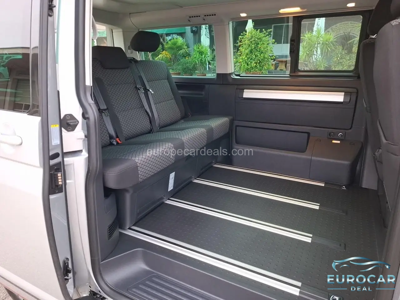 Volkswagen T6 California
