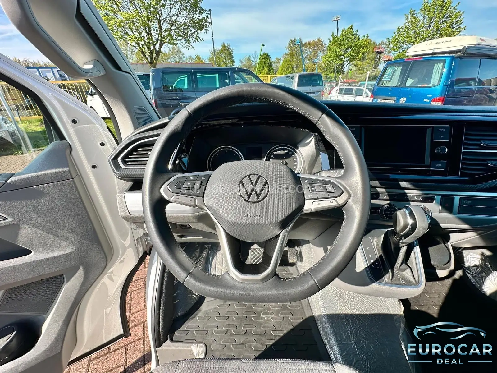 Volkswagen T6 California