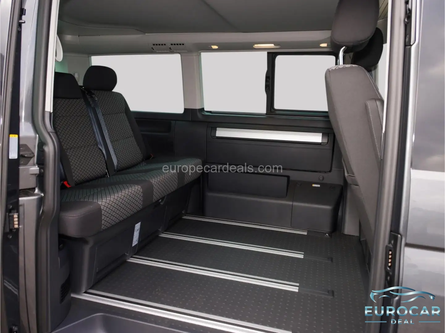 Volkswagen T6 California