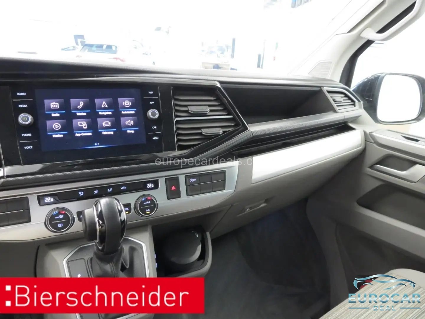Volkswagen T6 California