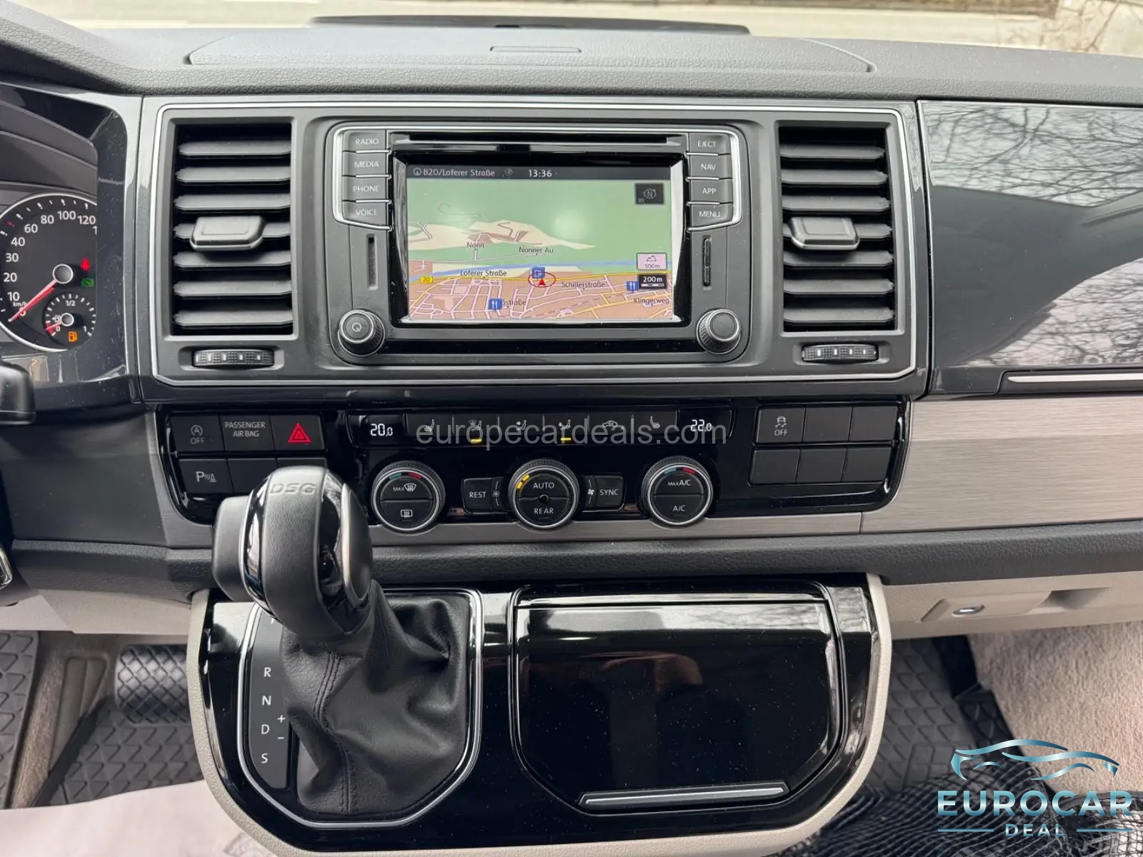 Volkswagen T6 California
