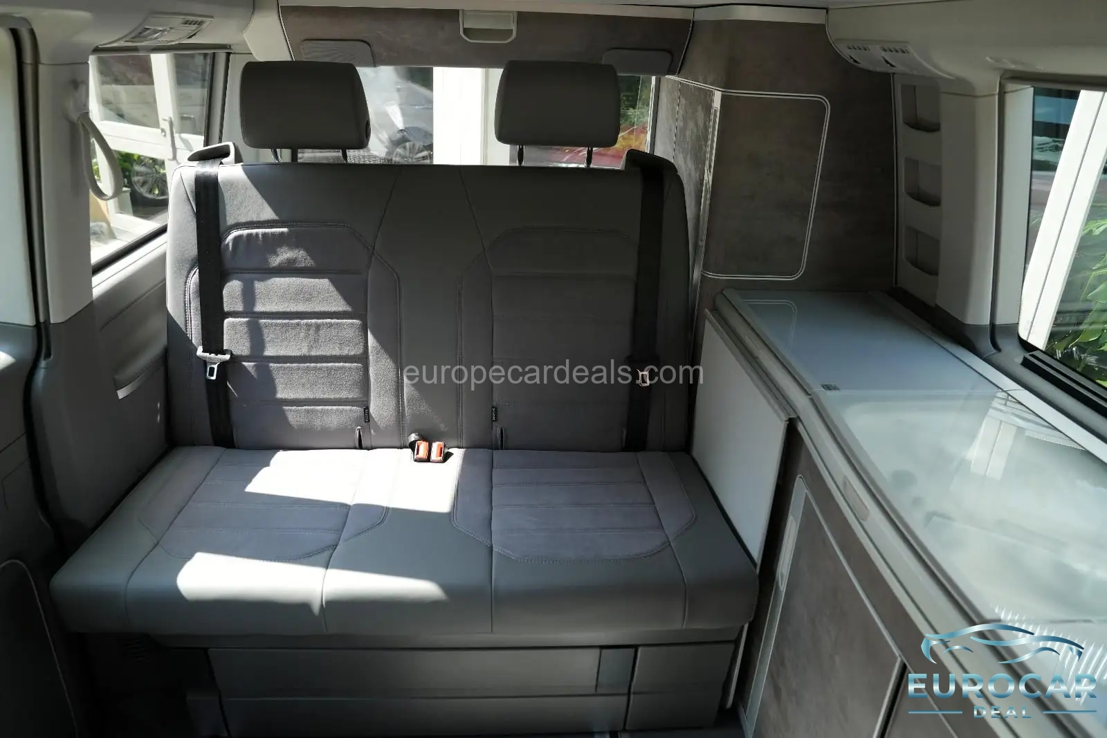 Volkswagen T6 California