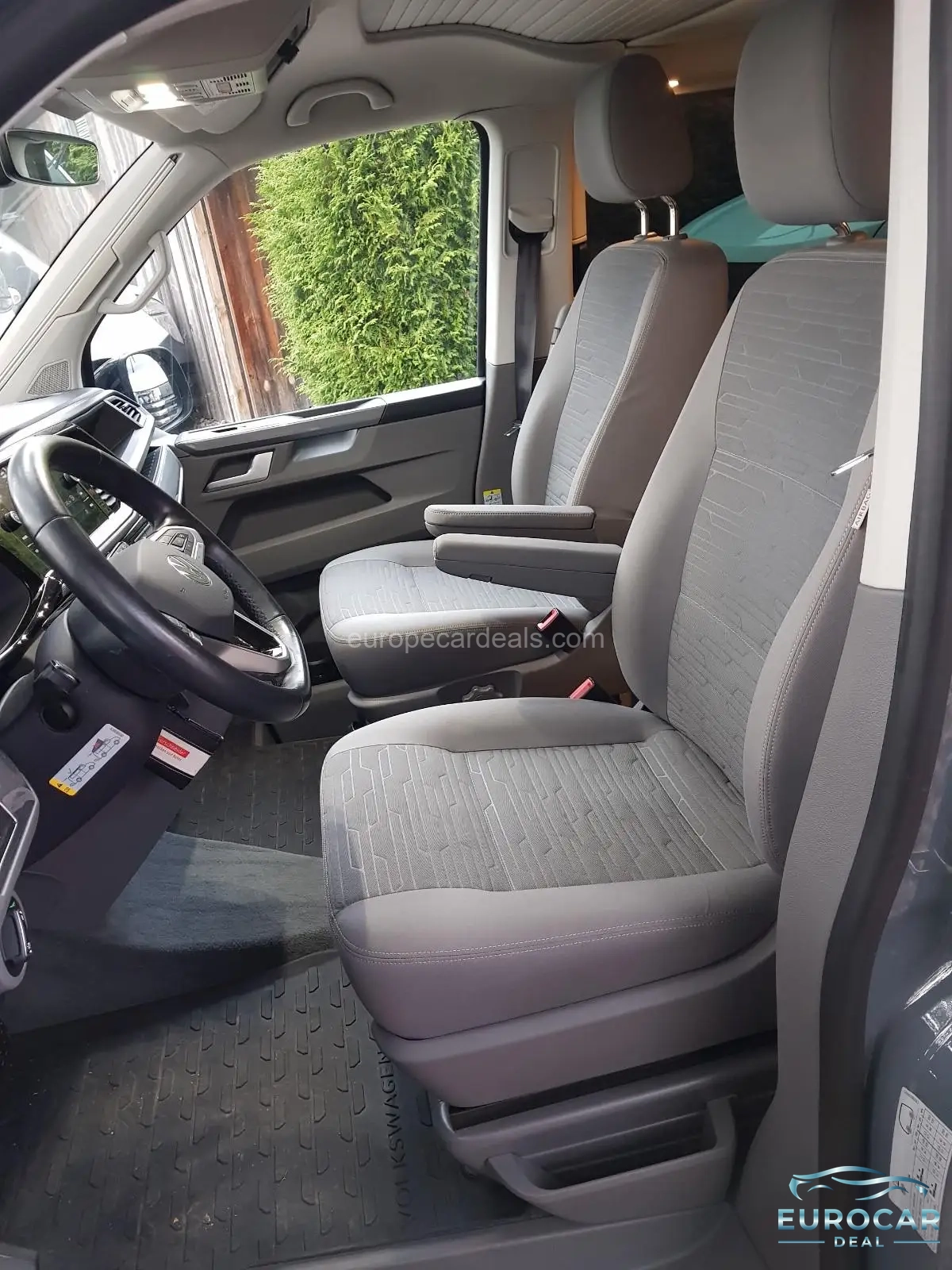 Volkswagen T6 California