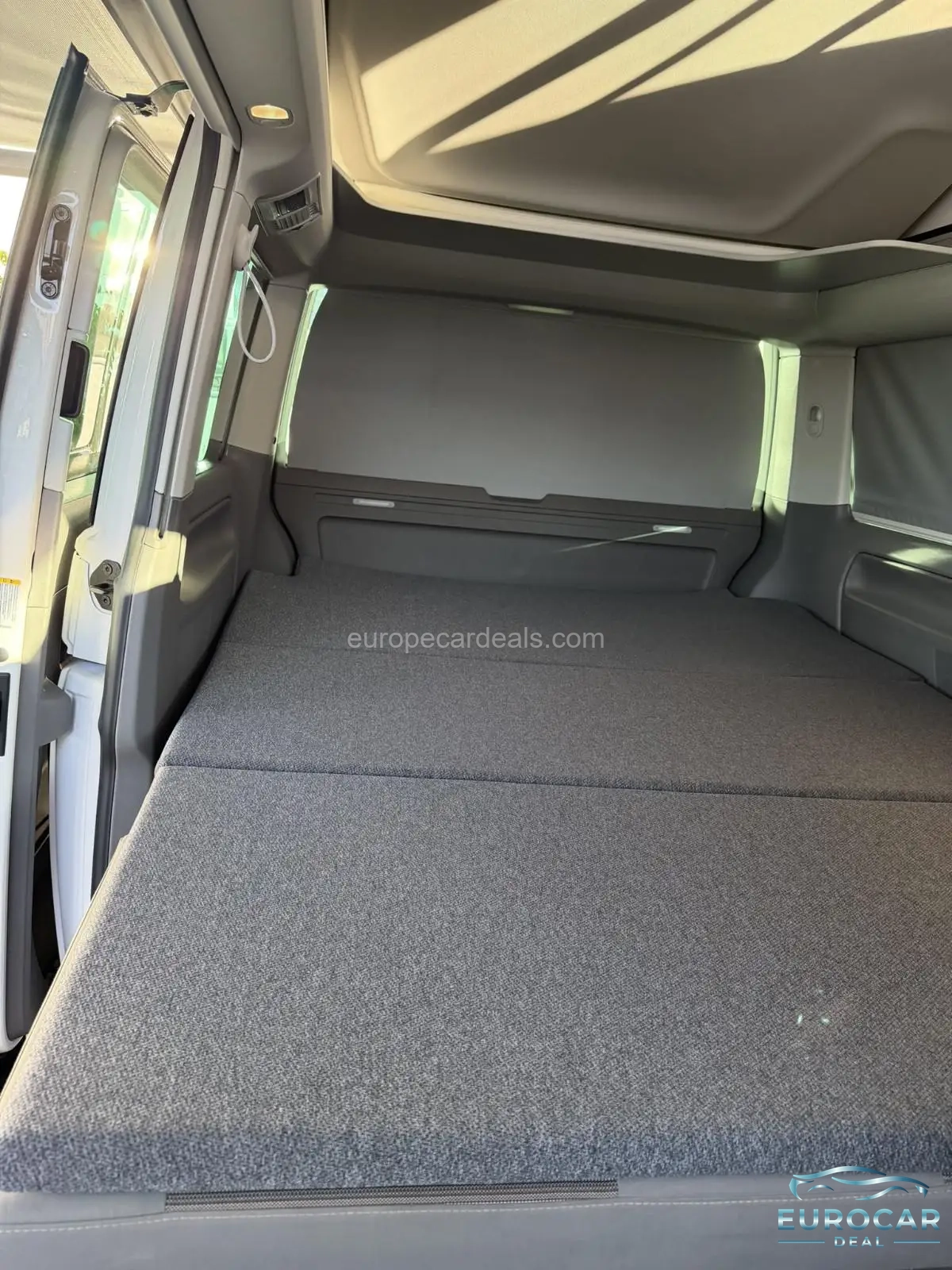 Volkswagen T6 California