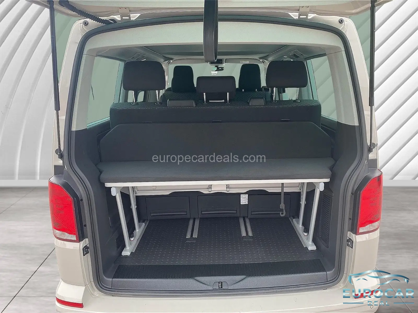 Volkswagen T6 California