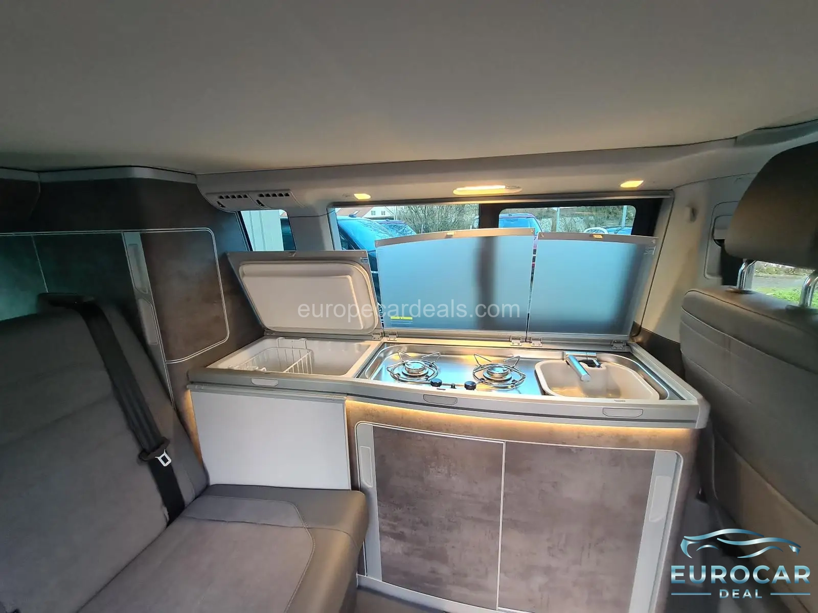 Volkswagen T6 California