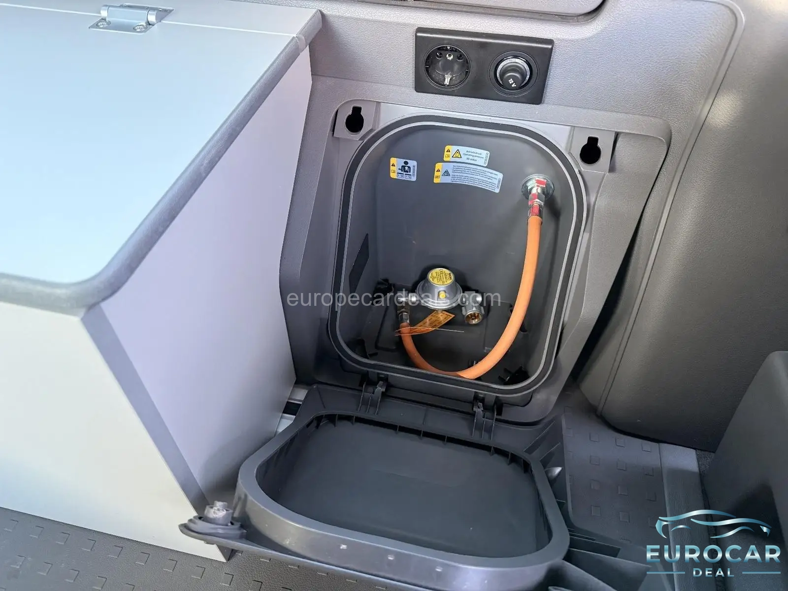 Volkswagen T6 California