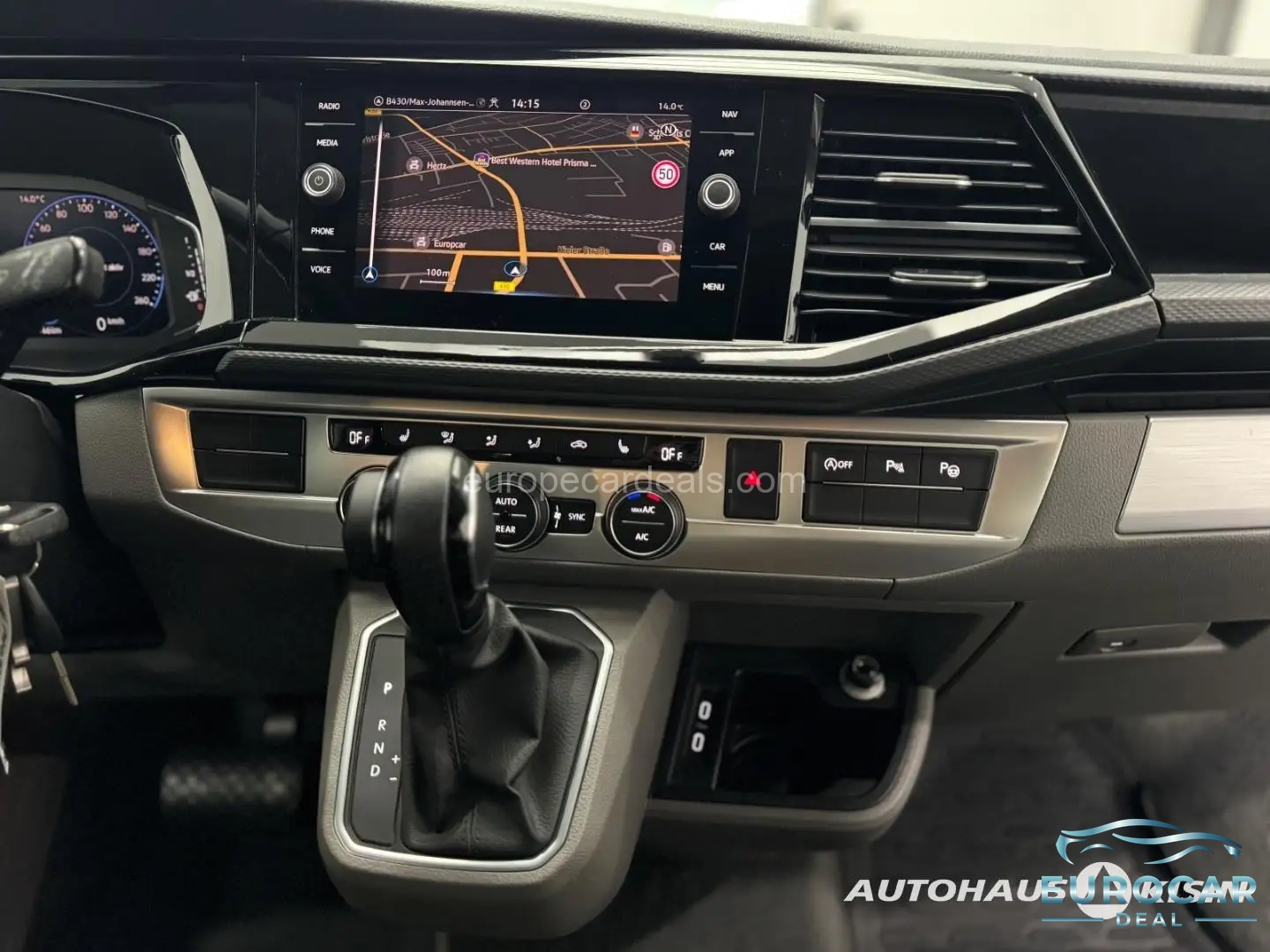 Volkswagen T6 California