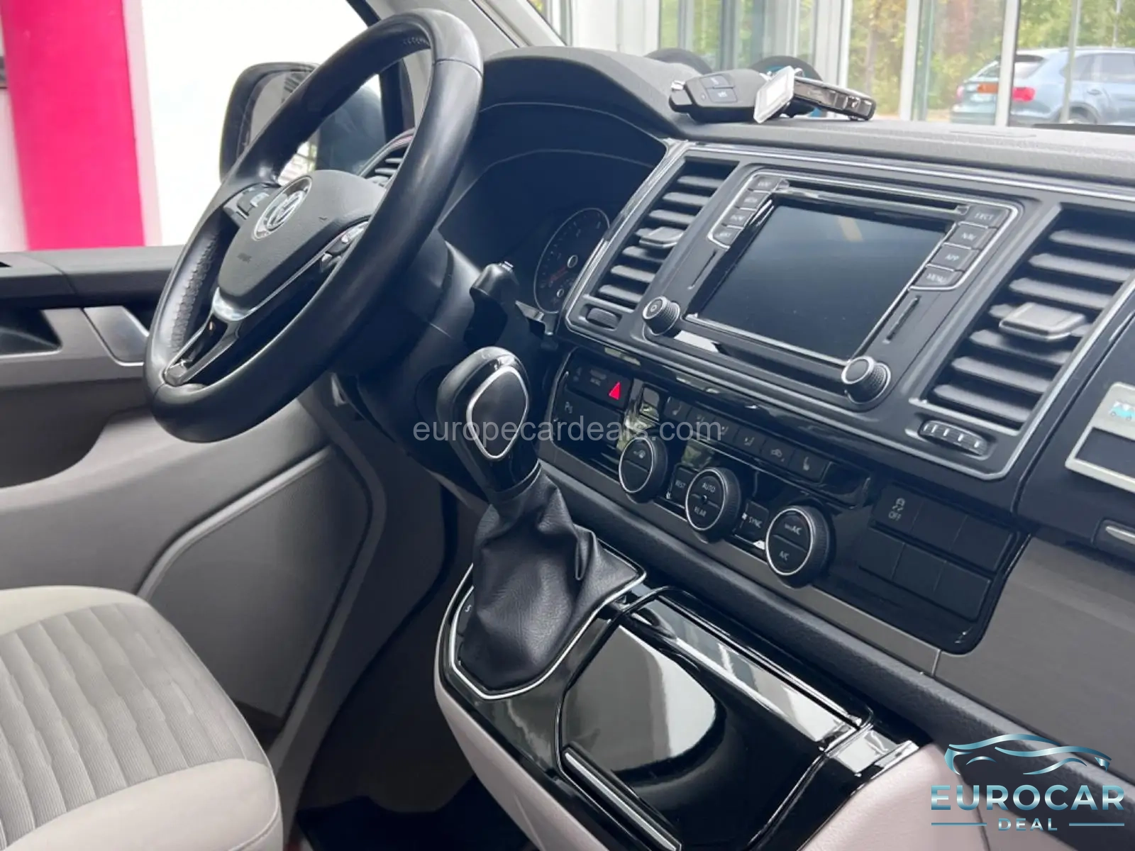 Volkswagen T6 California