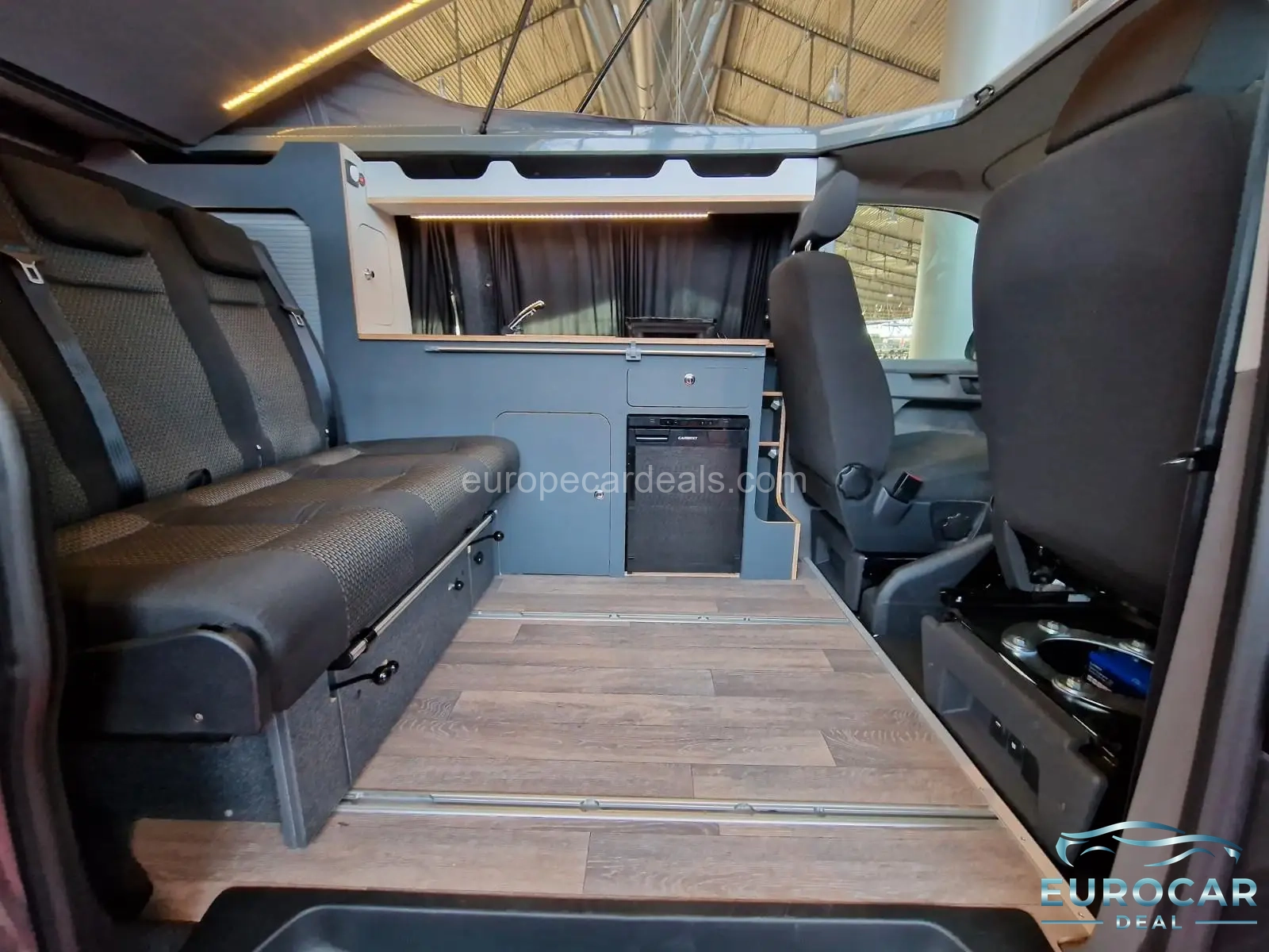 Volkswagen T6 California