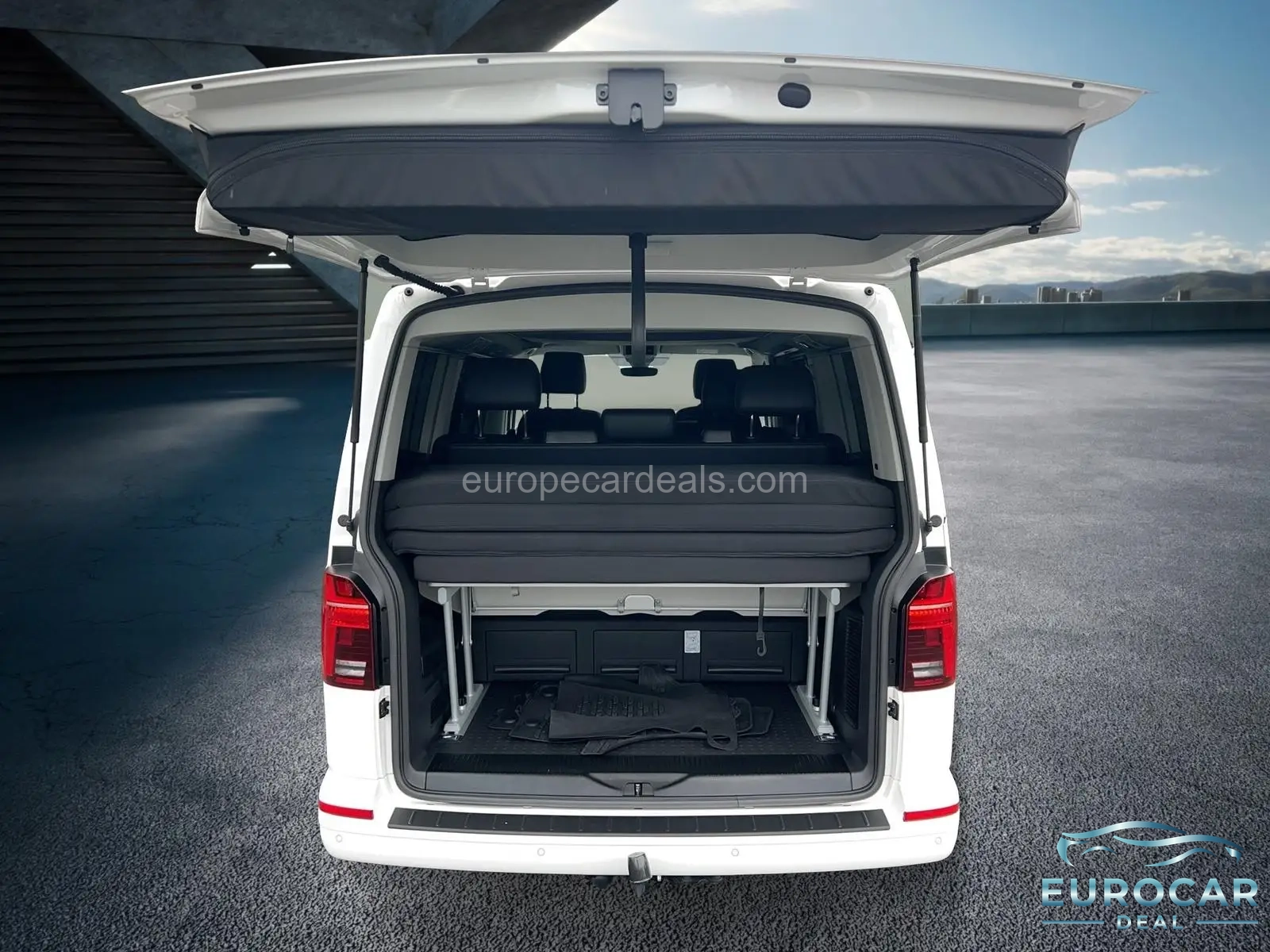 Volkswagen T6 California