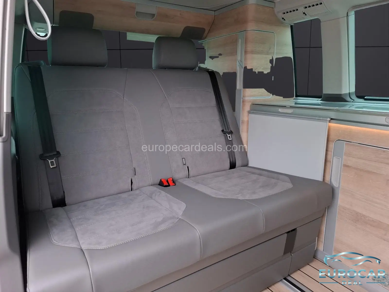 Volkswagen T6 California