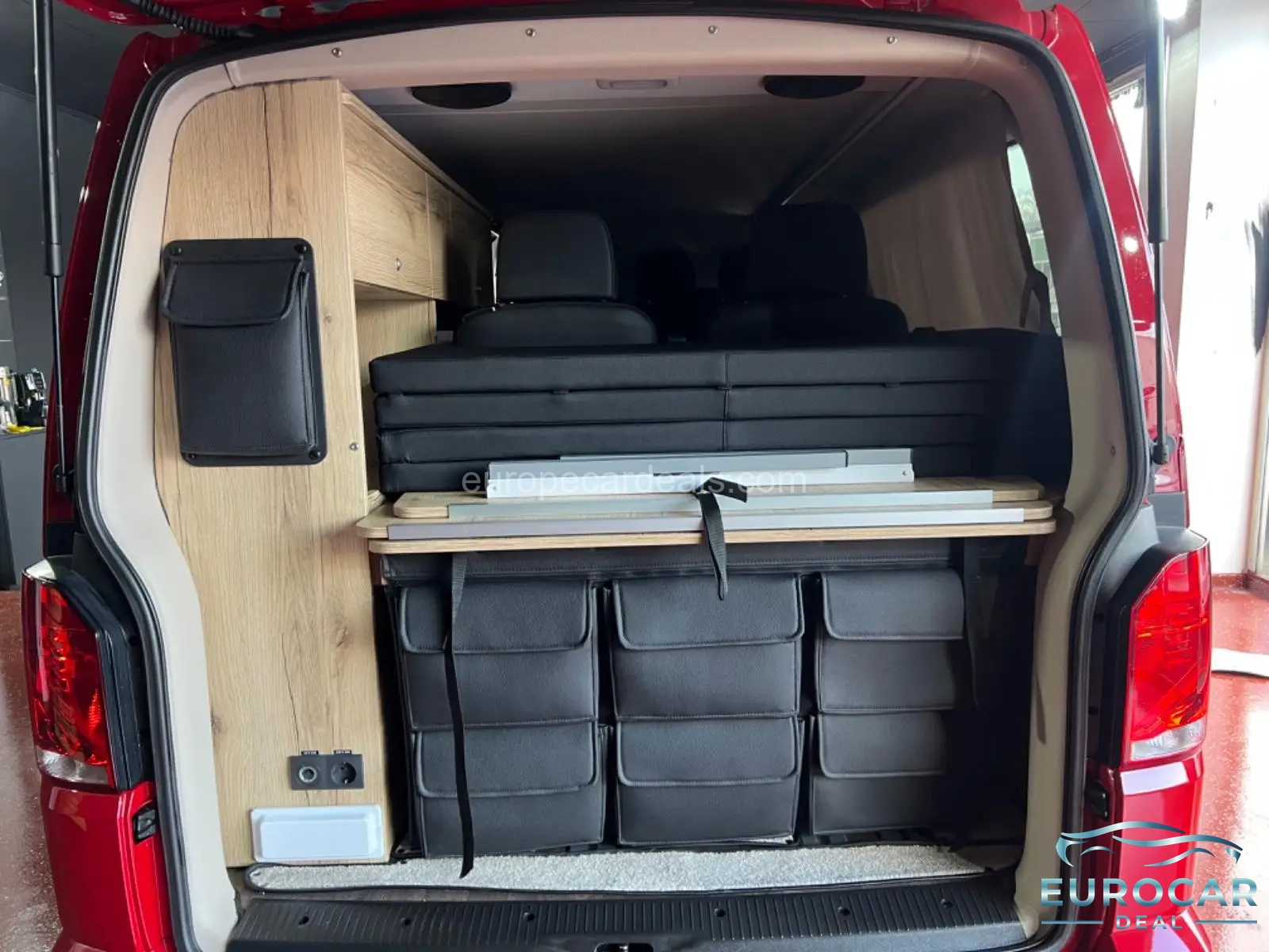 Volkswagen T6 California