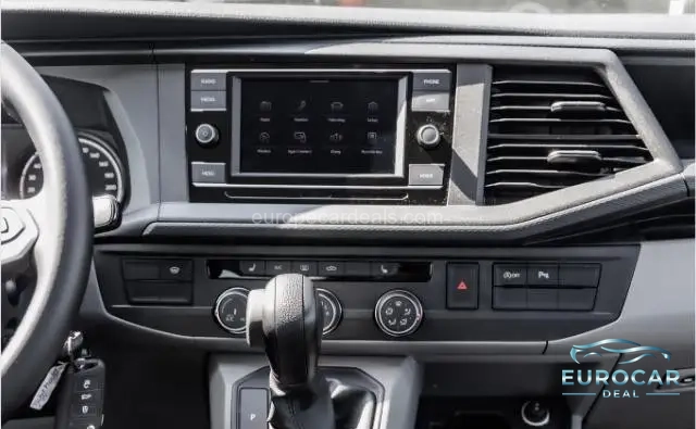 Volkswagen T6 Caravelle