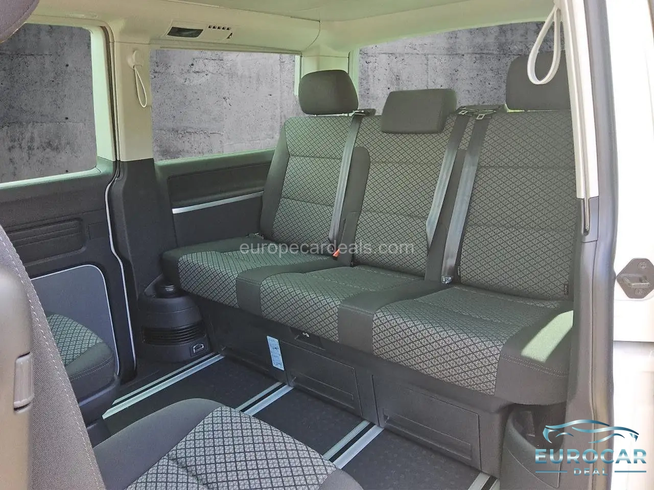 Volkswagen T6 California