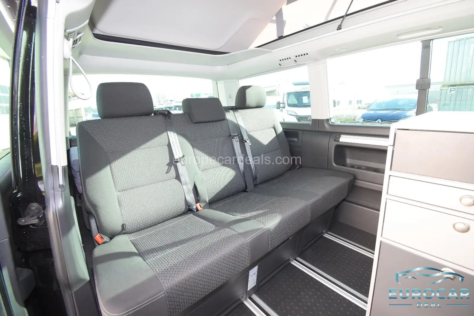 Volkswagen T6 California