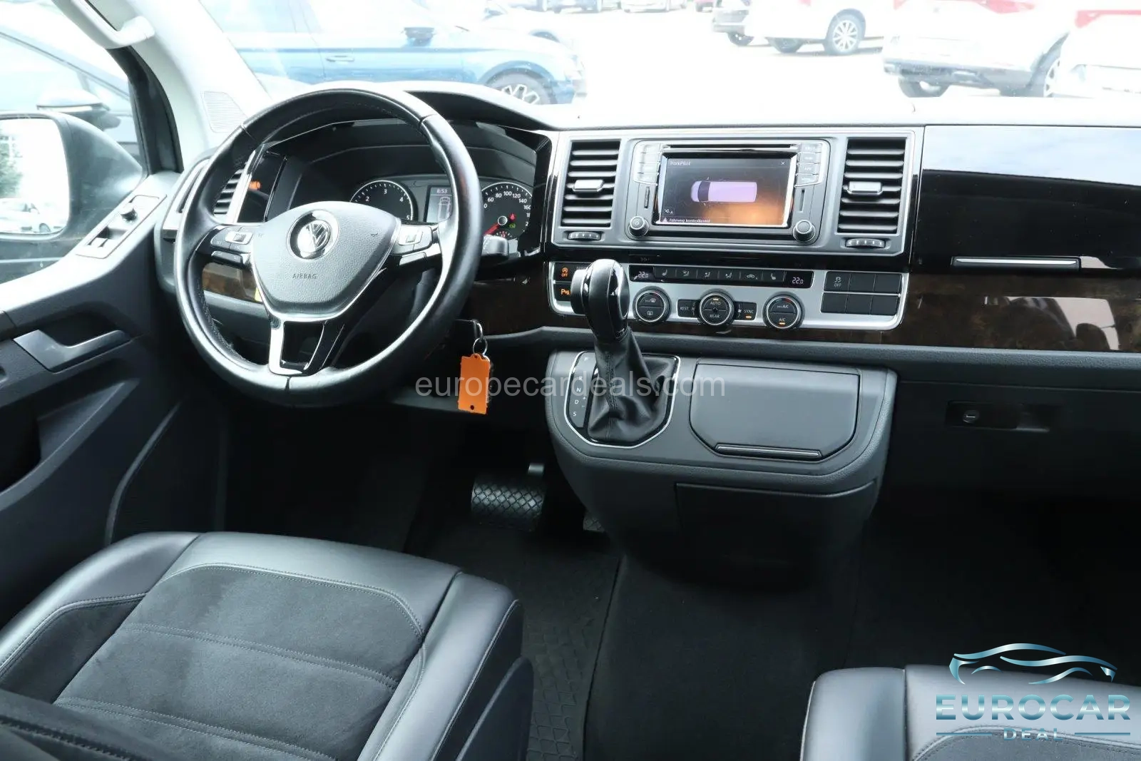 Volkswagen T6 California