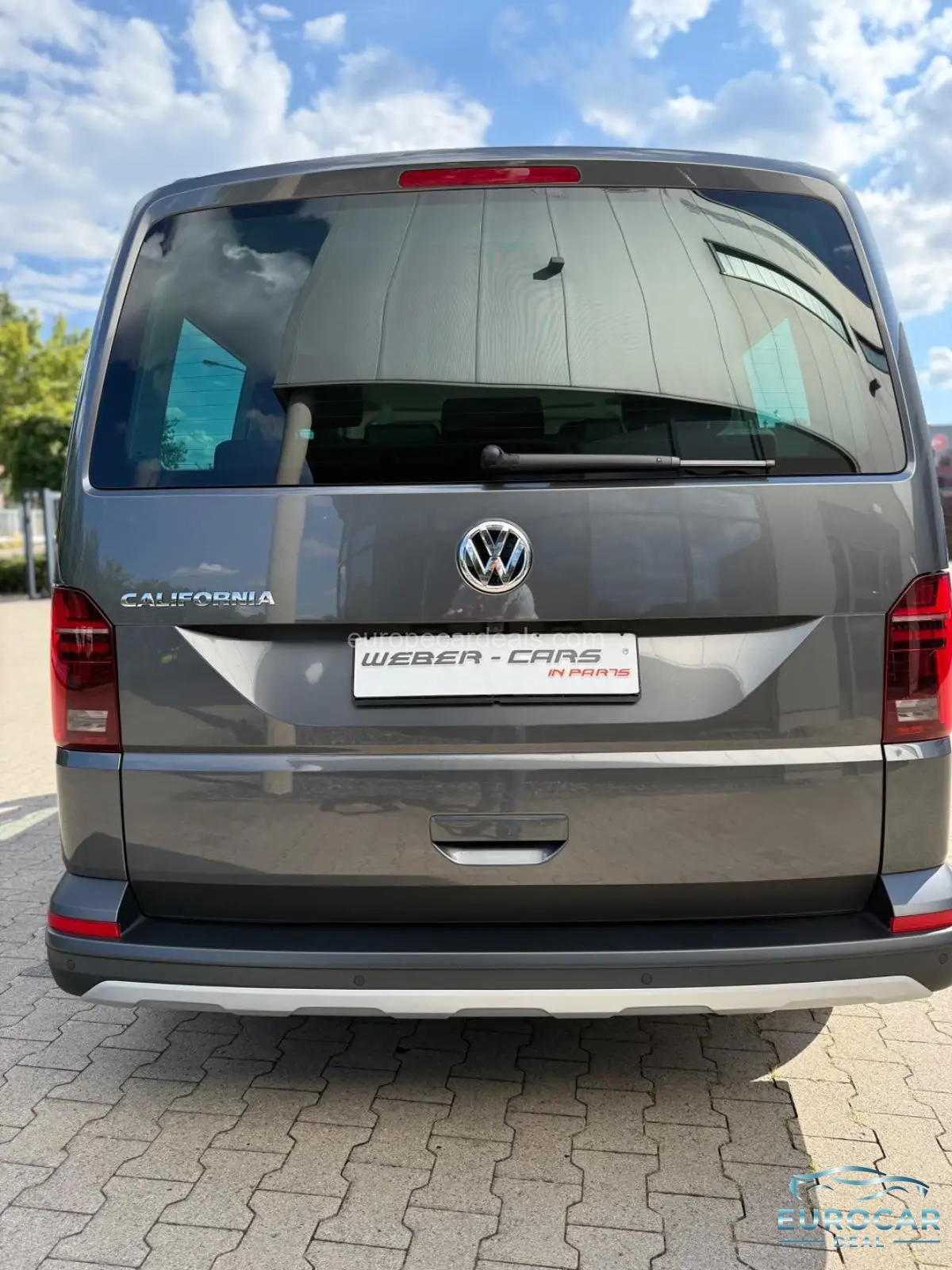 Volkswagen T6 California