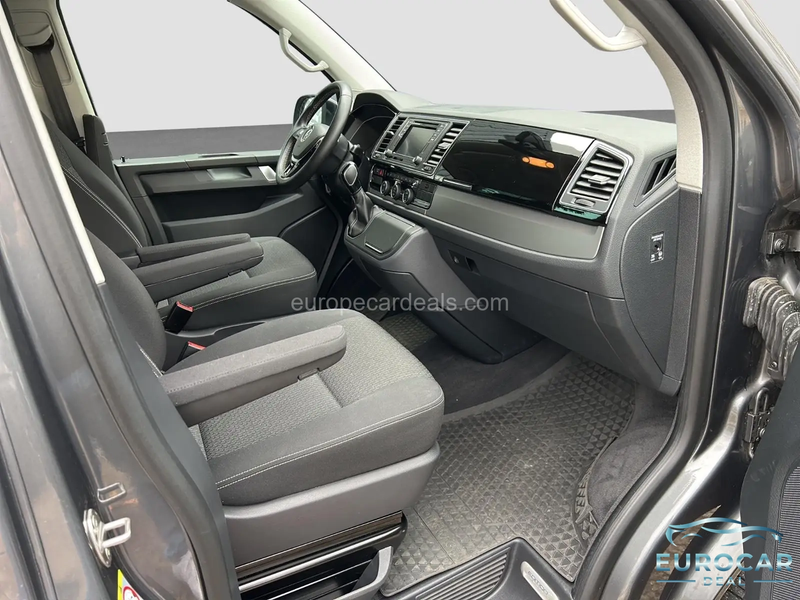 Volkswagen T6 California