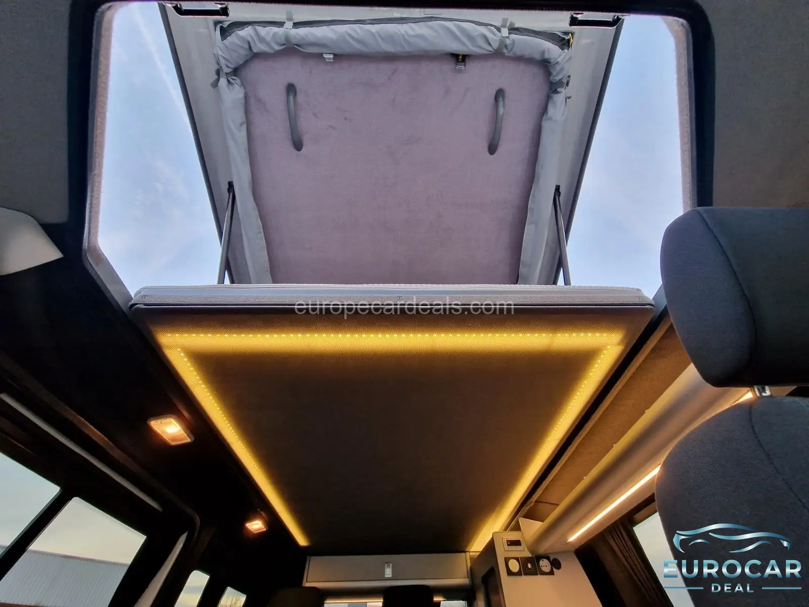 Volkswagen T6 California