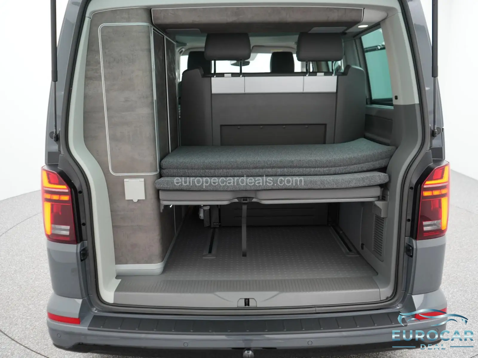 Volkswagen T6 California