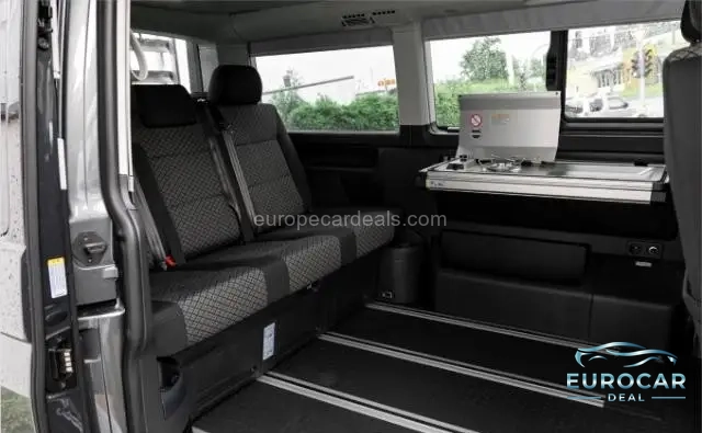 Volkswagen T6 California
