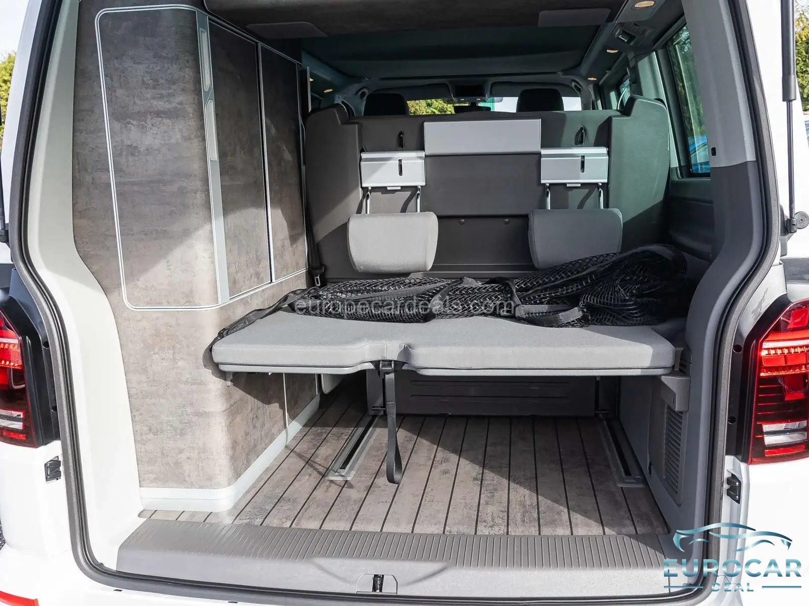 Volkswagen T6 California