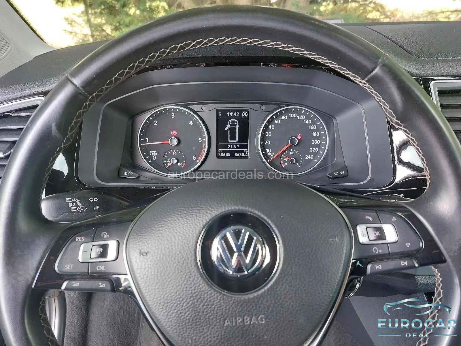Volkswagen T6 California
