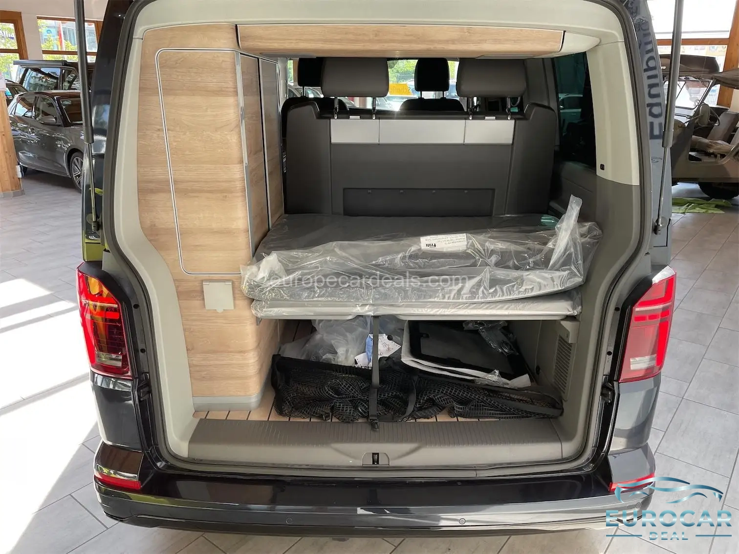 Volkswagen T6 California