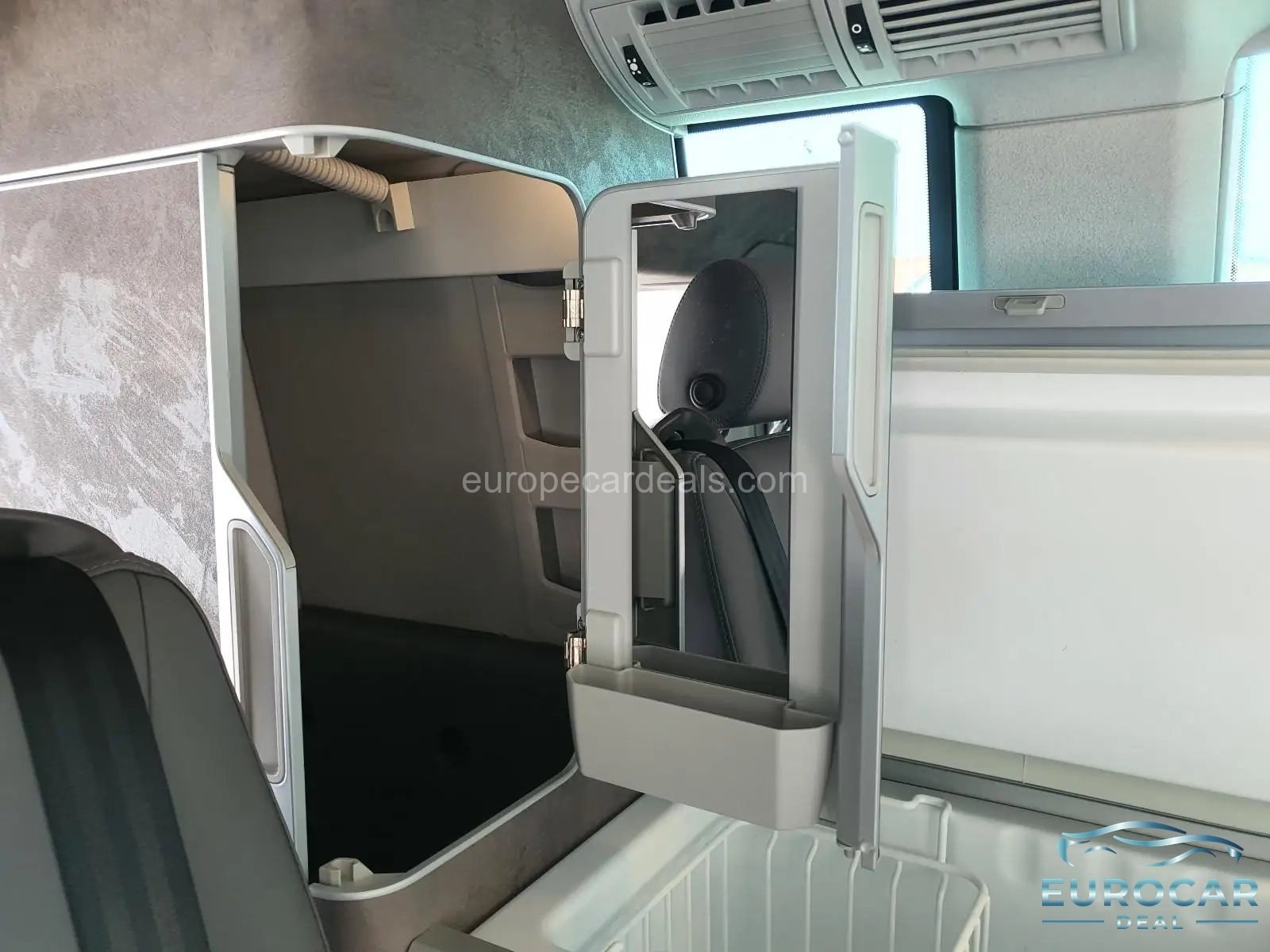 Volkswagen T6 California