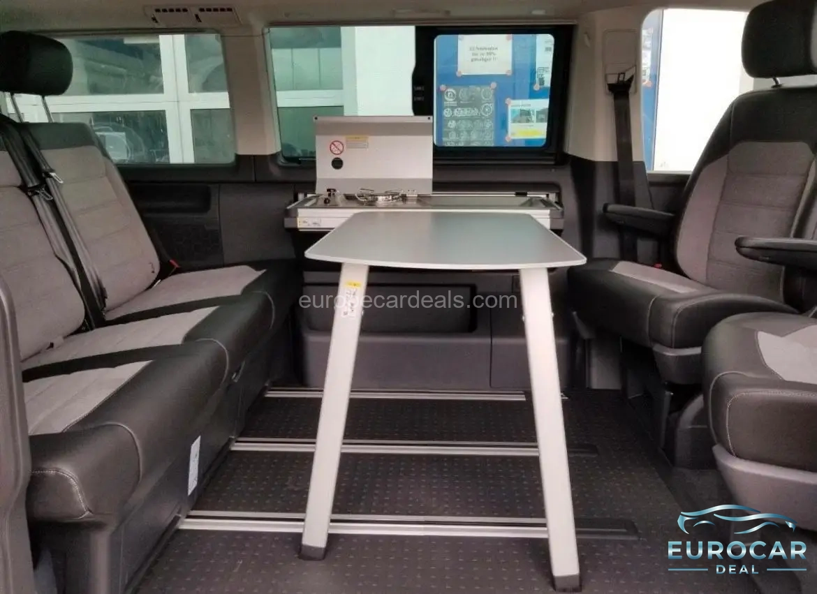 Volkswagen T6 California
