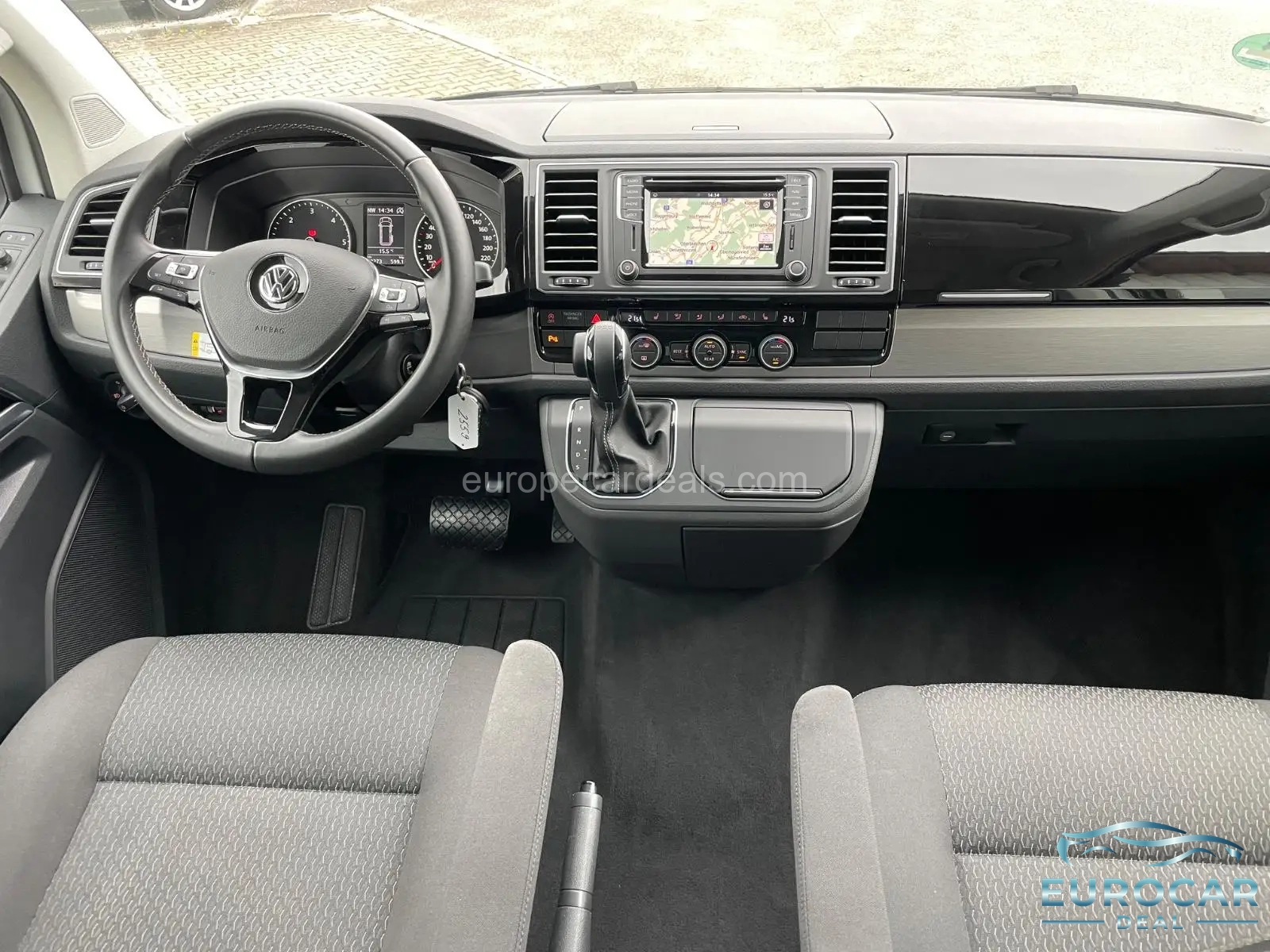 Volkswagen T6 California