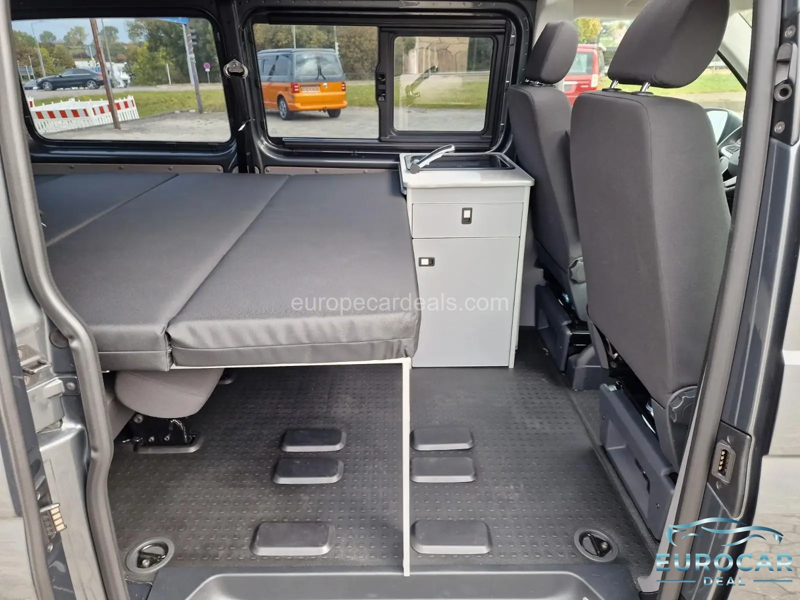 Volkswagen T6 California