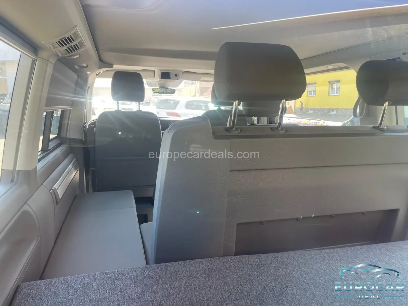 Volkswagen T6 California