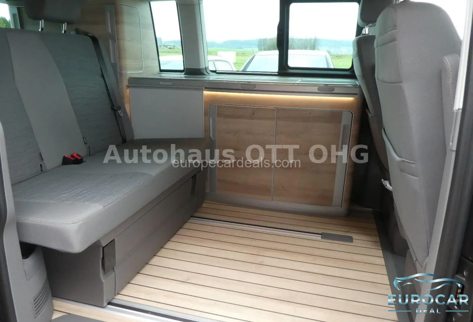 Volkswagen T6 California