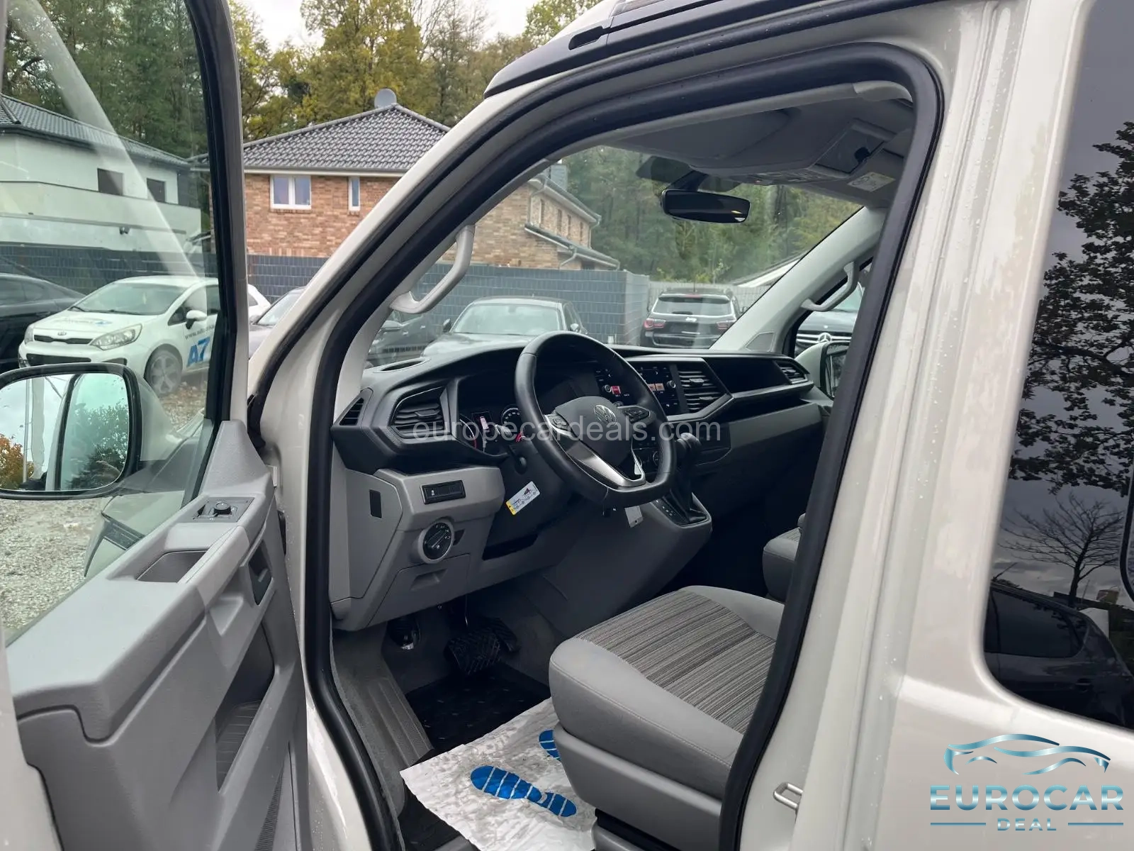 Volkswagen T6 California