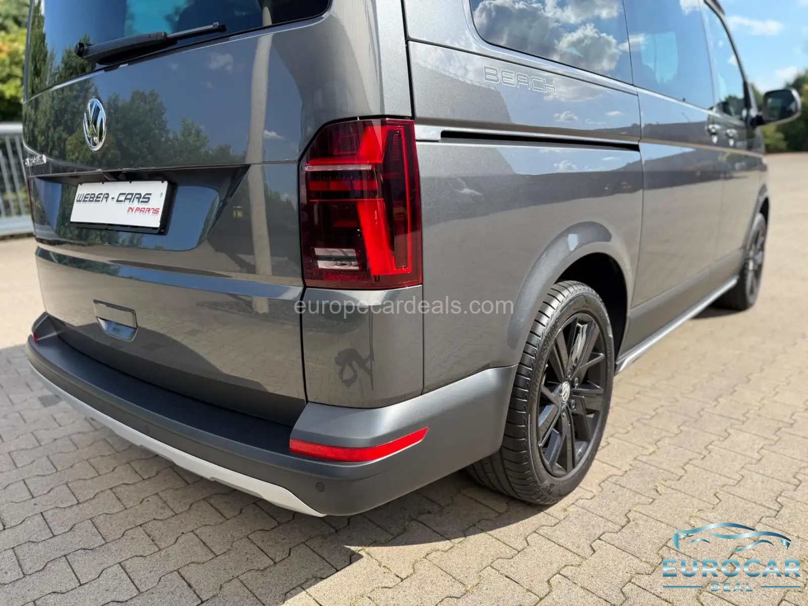 Volkswagen T6 California