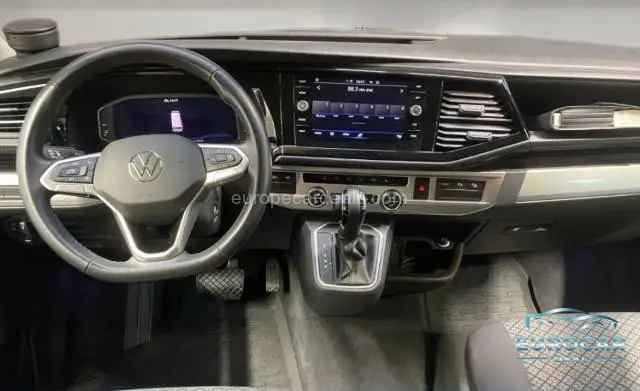 Volkswagen T6 California