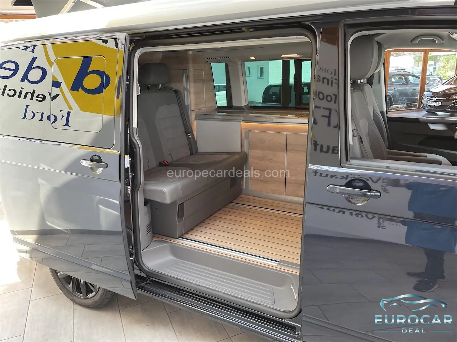 Volkswagen T6 California