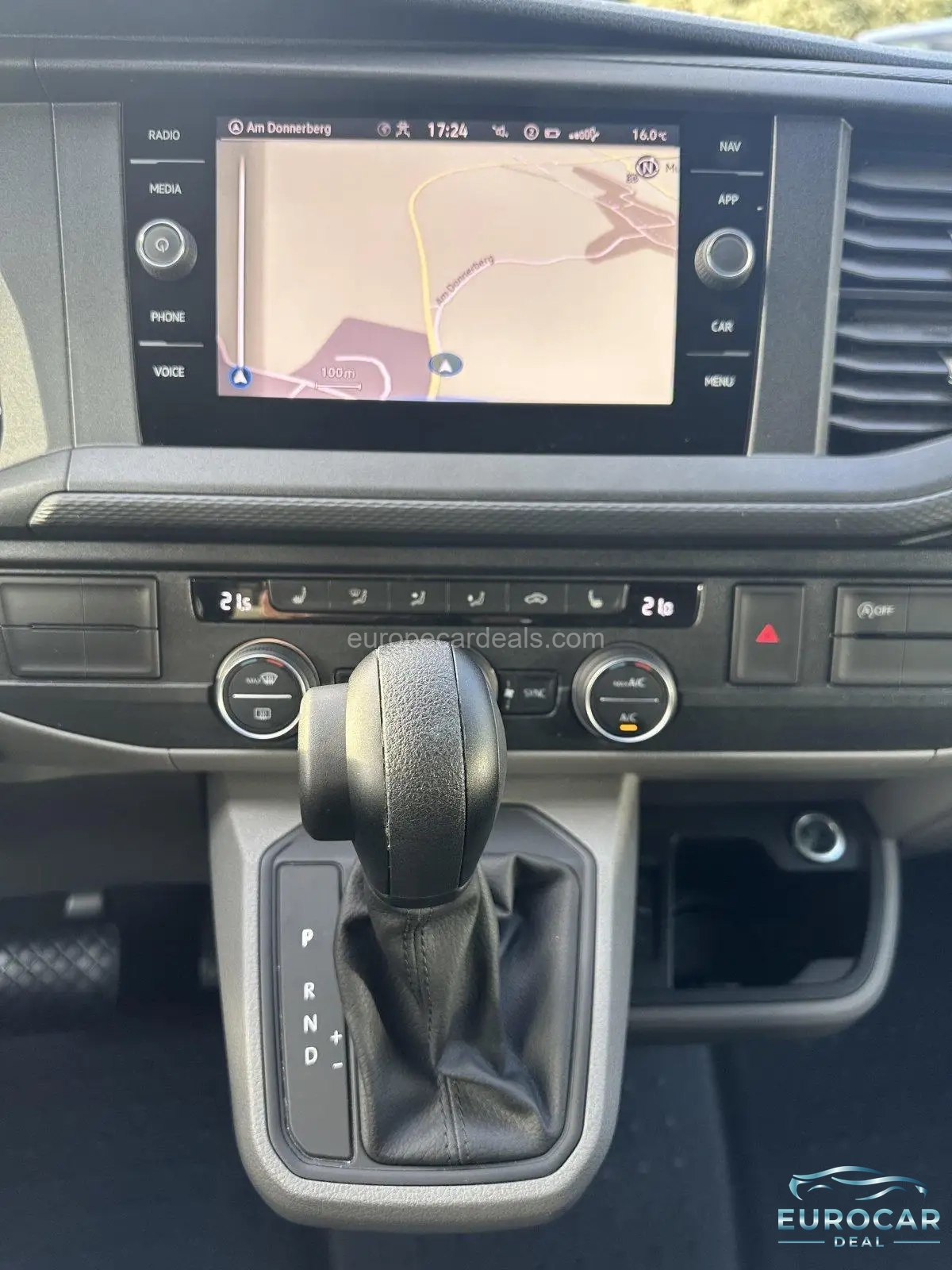 Volkswagen T6 Caravelle