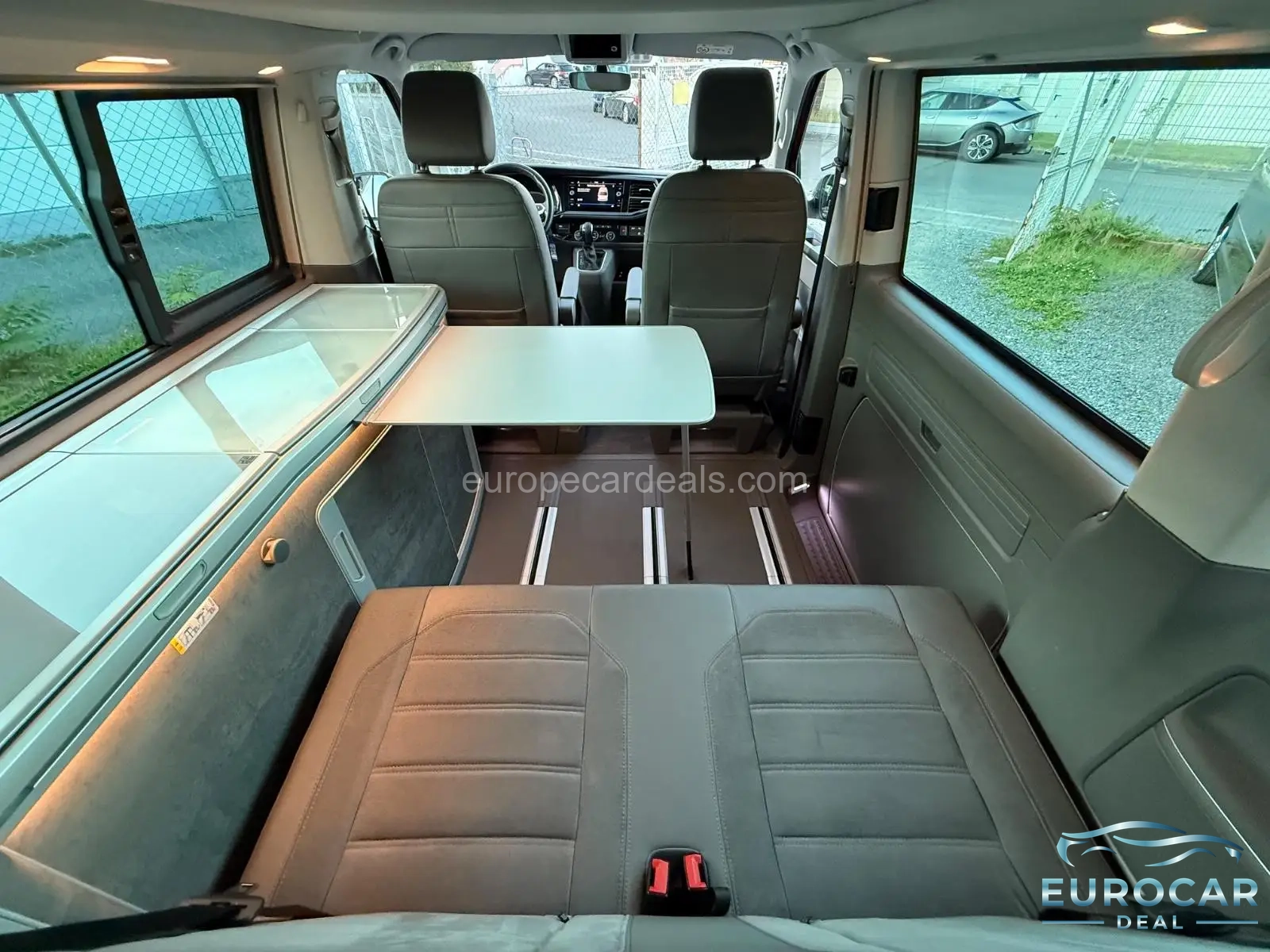 Volkswagen T6 California