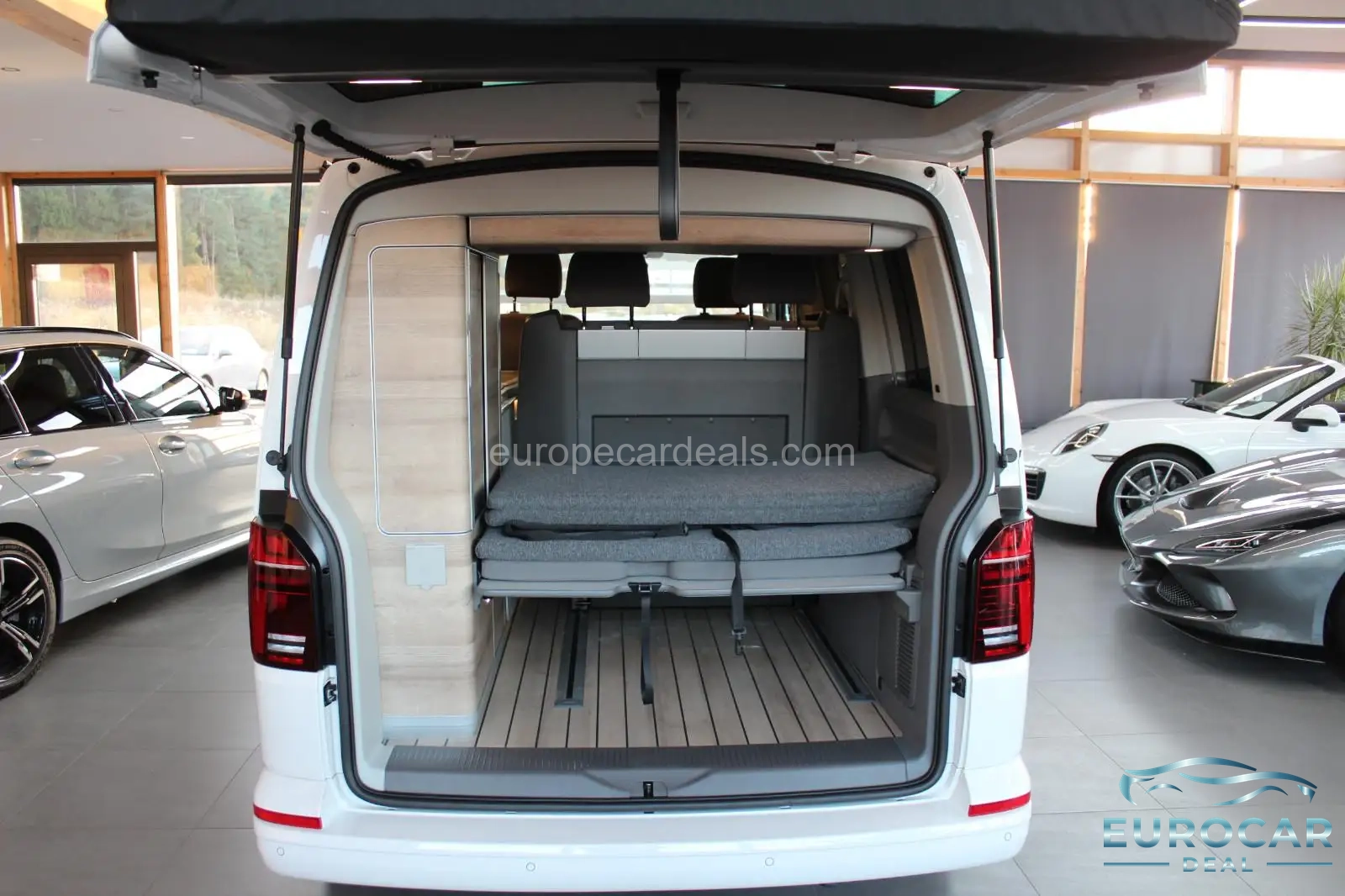 Volkswagen T6 California