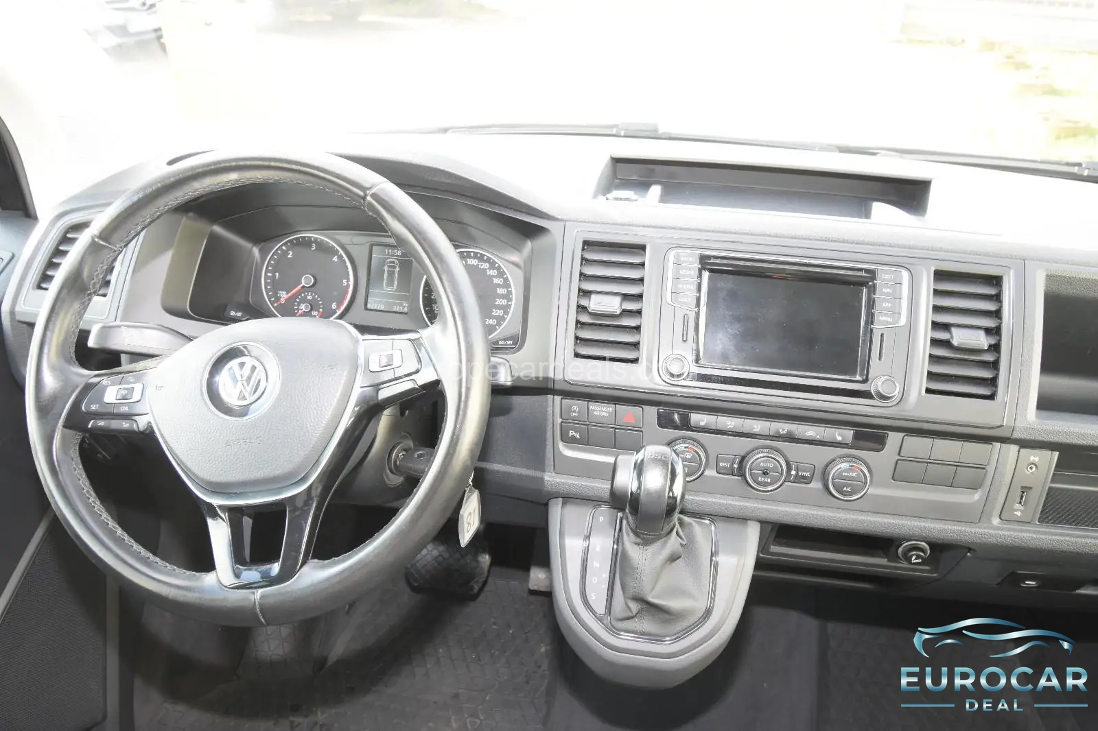 Volkswagen T6 California