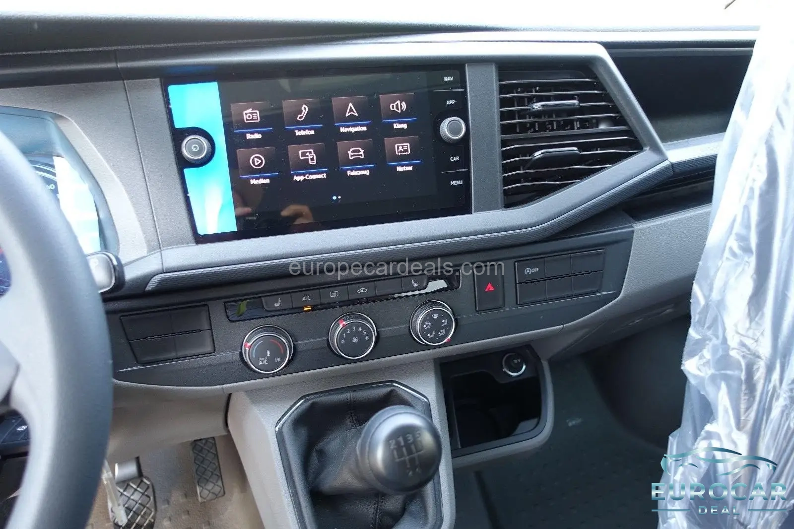 Volkswagen T6 California